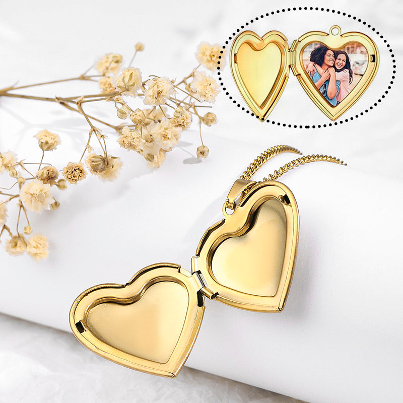 C494 Collar corazon acero inoxidable chapado en oro 18k dije 3cm