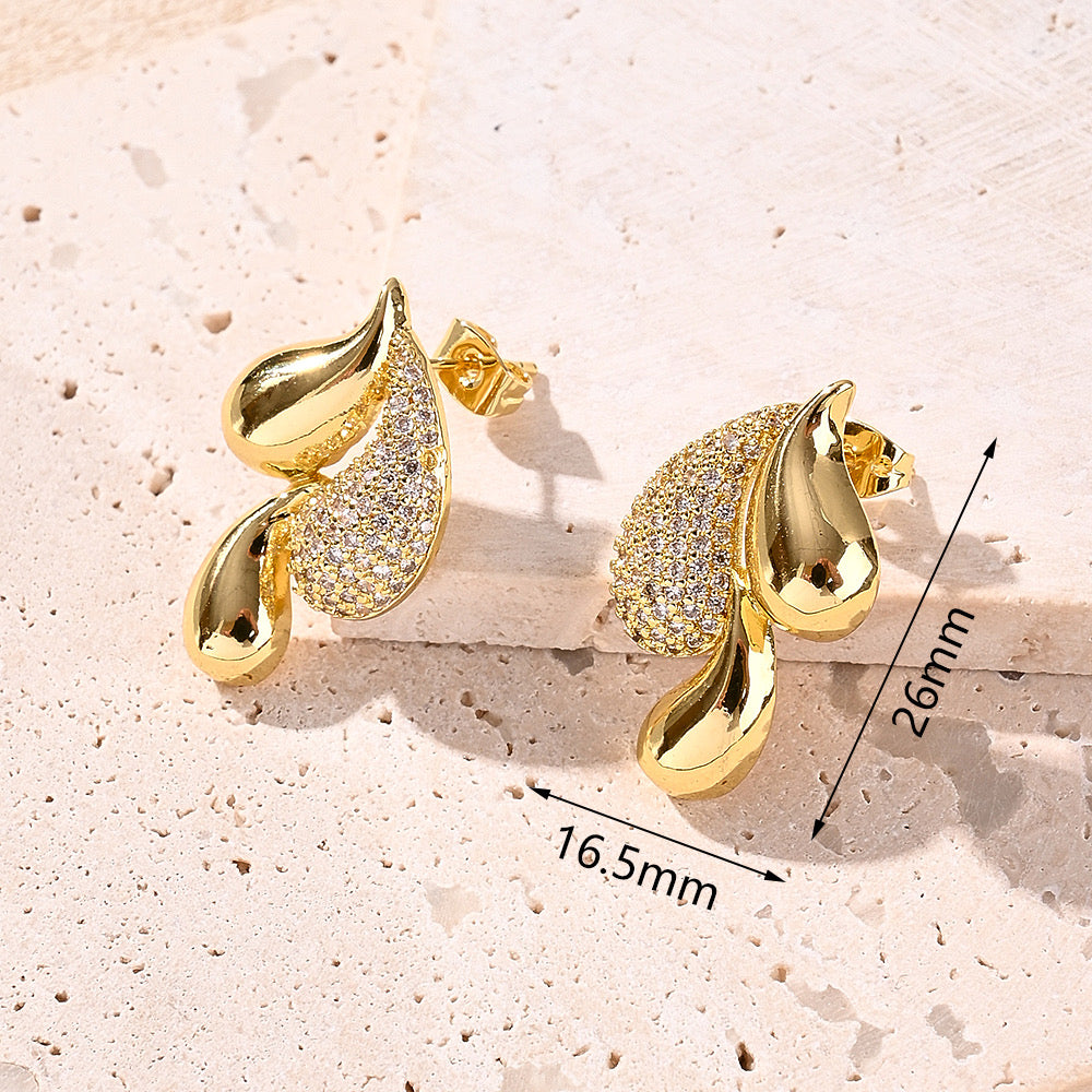 E2493 Aretes gotas cobre chapado en oro 18k 2cm