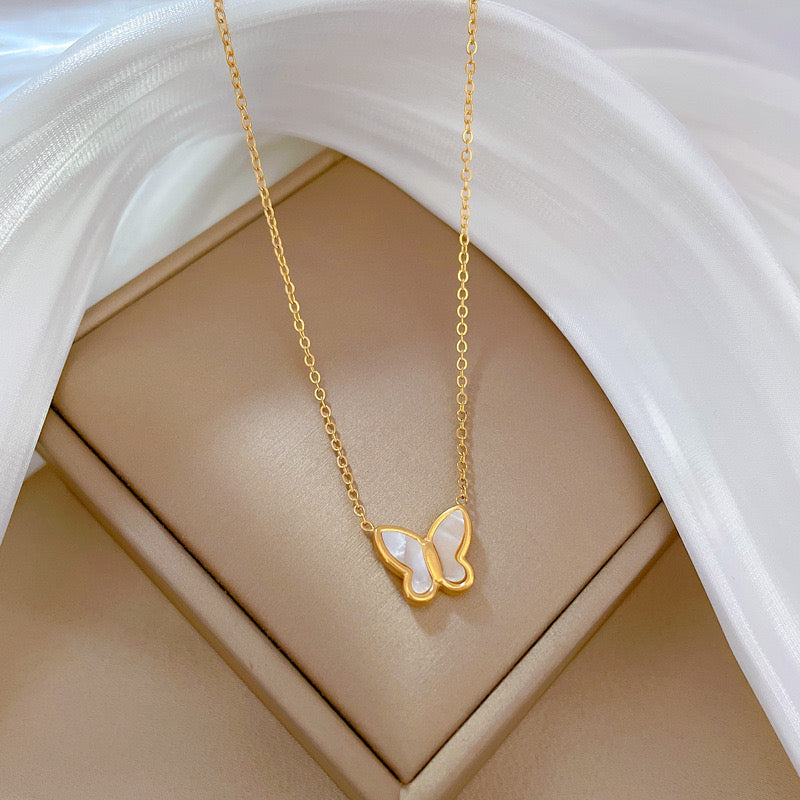 C453 Collar mariposa acero de titanio