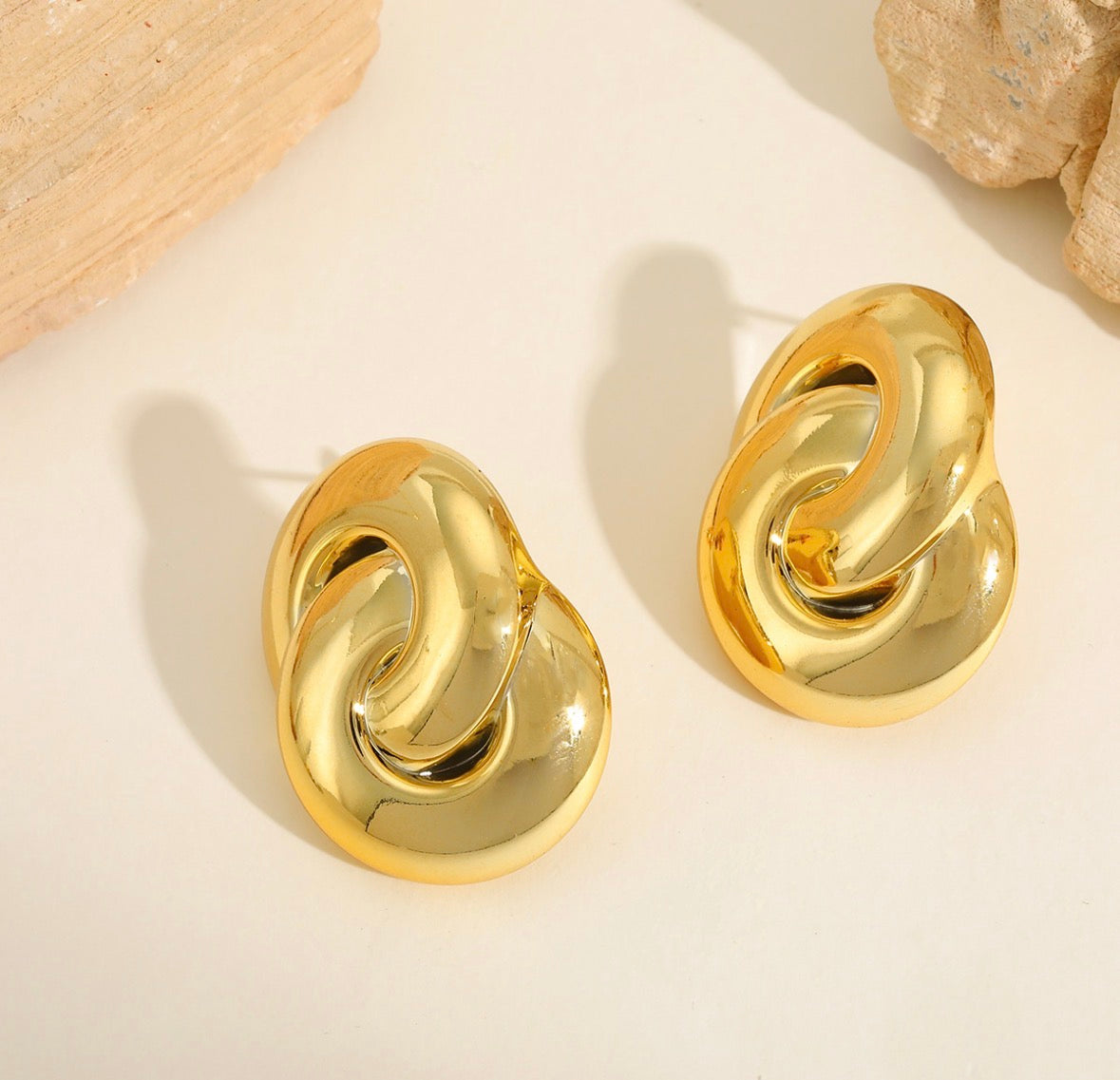 E5216 Aretes dorados geométricos Aleacion 4cm