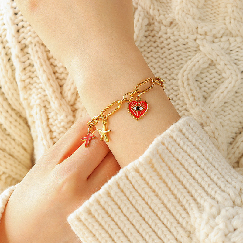 B188 Pulsera corazón acero inoxidable chapado en oro 14K