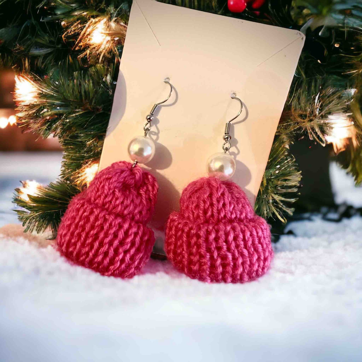 2231F Aretes gorro navideño de tela rosa ligeros