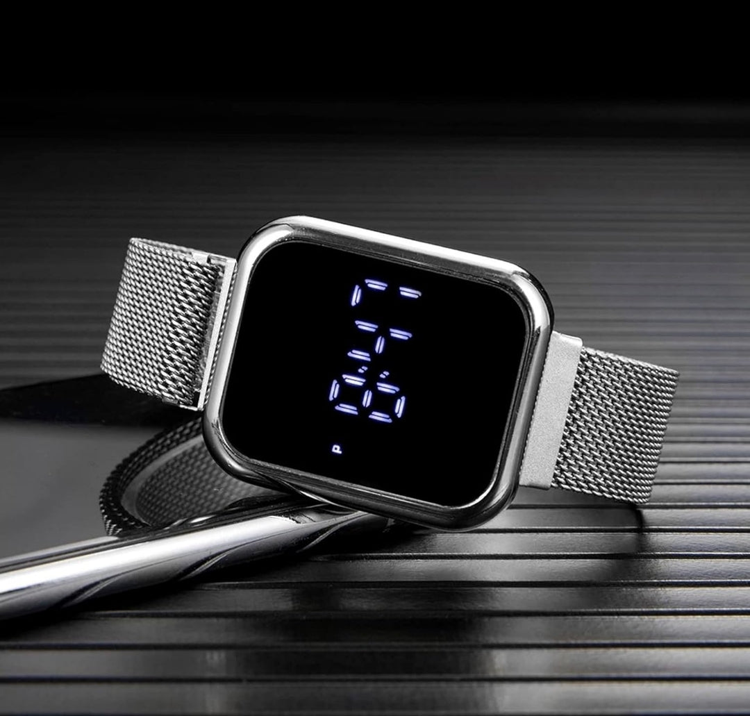 J559 Reloj digital touch elegante para mujer no es smartwatch