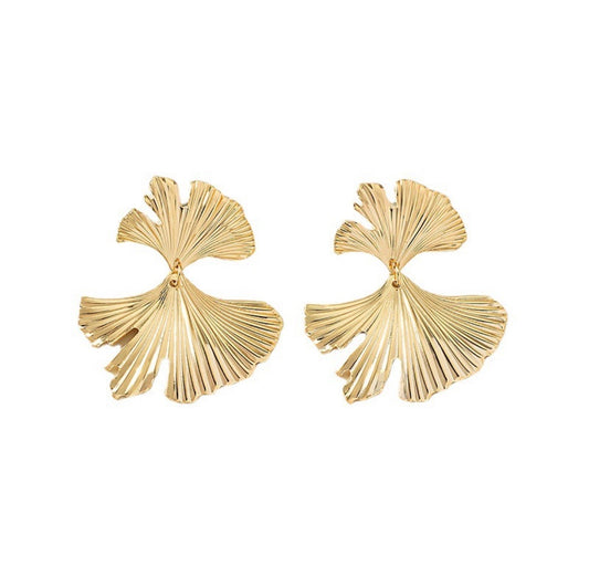 E5256 Aretes pétalos dorados abstractos aleacion