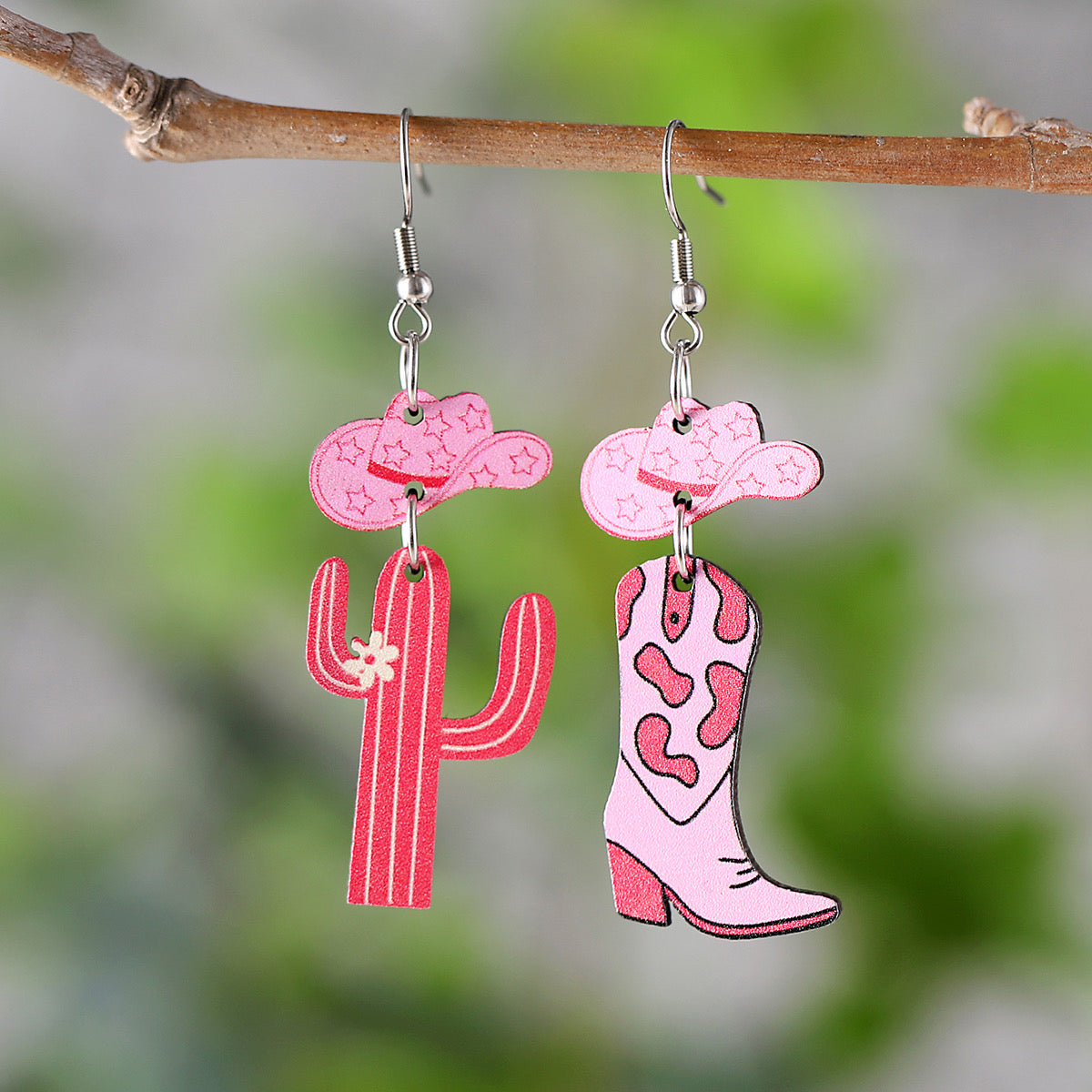 E4610 Aretes asimétricos cactus botas vaquero madera 4.2cm