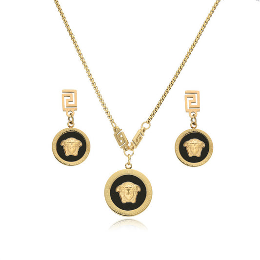 C518 Conjunto aretes collar acero de titanio chapado en oro 18k largo 24.5cm dije 3cm aretes 2.5cm