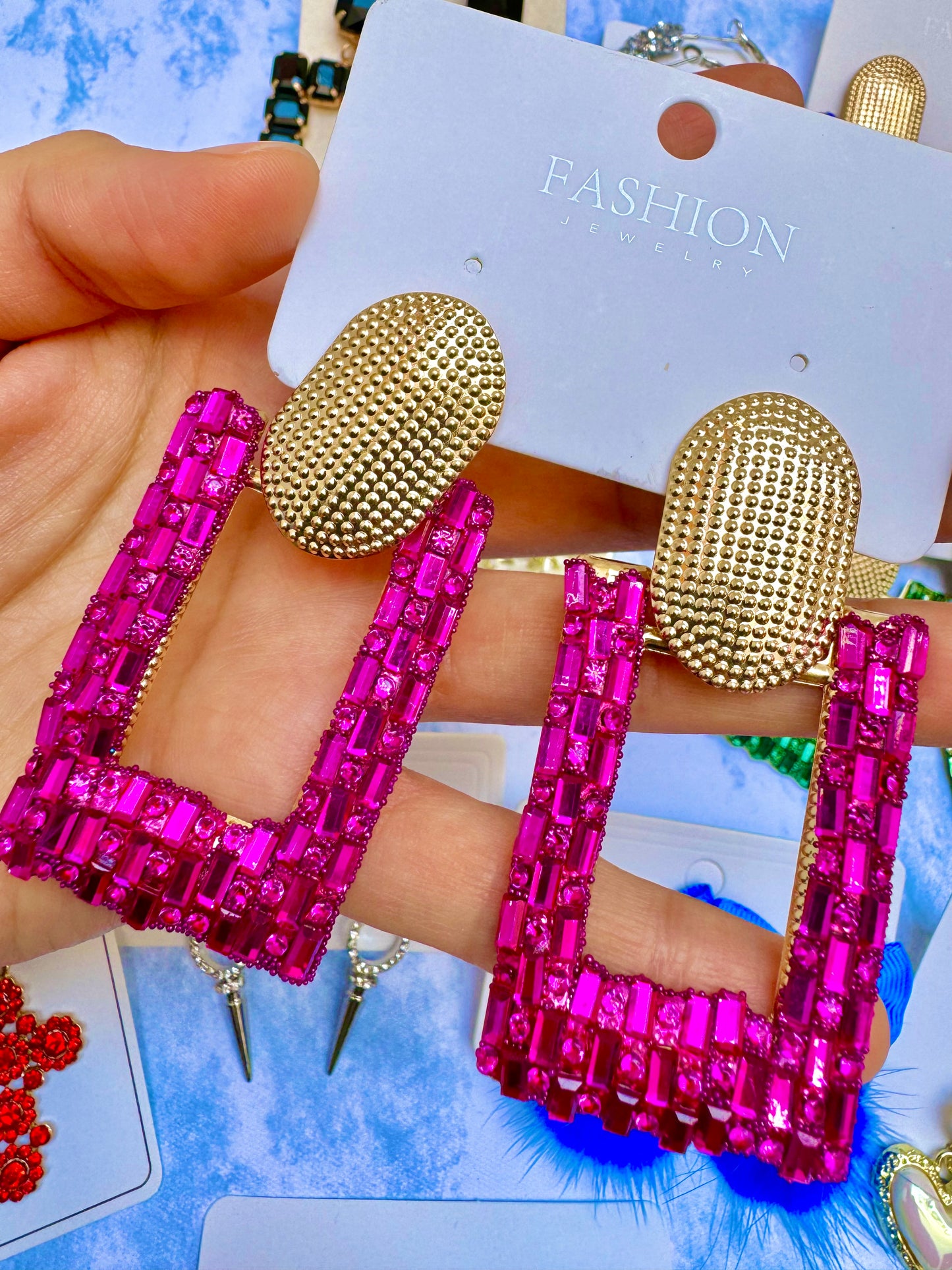 E2019F Aretes dorado incrustacion cristal fucsia elegantes fiesta