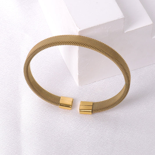 B632 Brazalete dorado estilo vintage acero inoxidable abierto