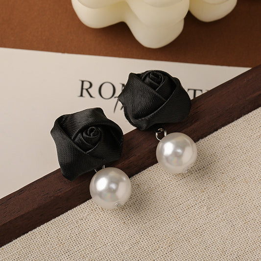 E7135 Aretes rosa negra perla aleacion 3cm