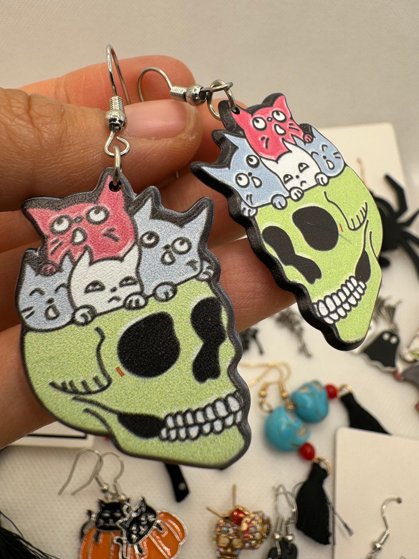 E547 Aretes Cráneo Gatos Halloween