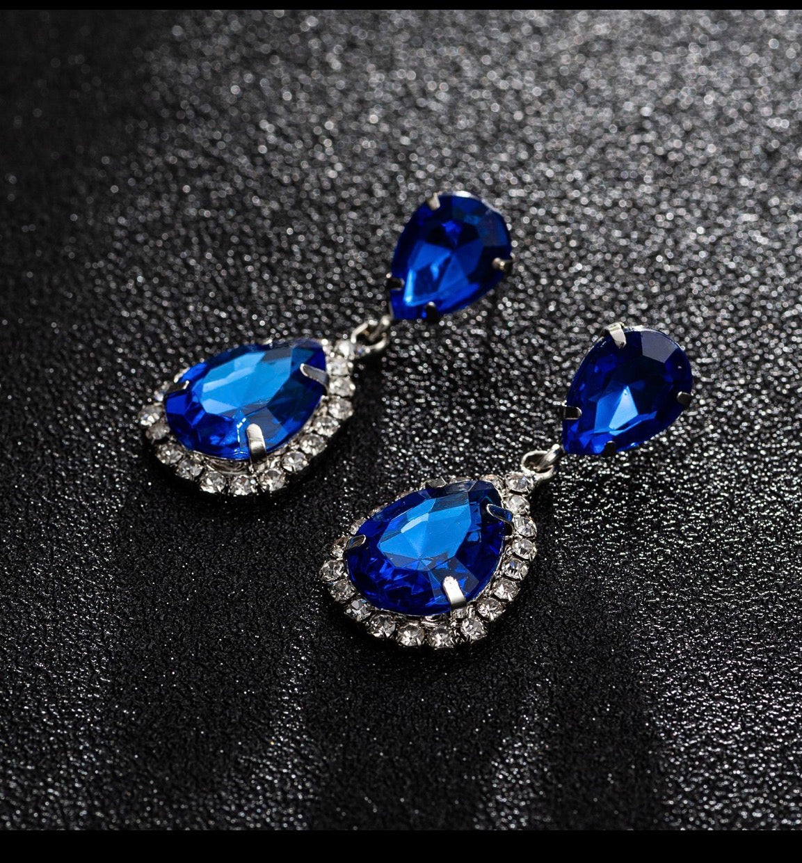 E4740 Aretes gota brillante azul fiesta aleación 4cm
