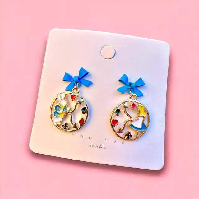 E1469 Aretes Alicia Conejo Disney