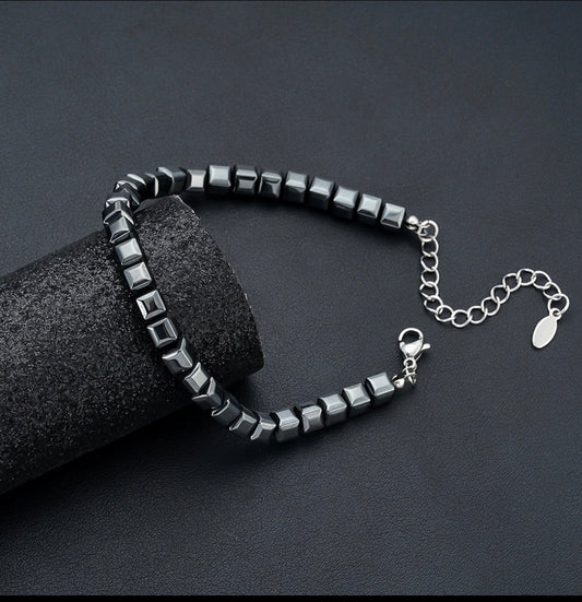 B732 pulsera geometrica echa a mano acero de titanio