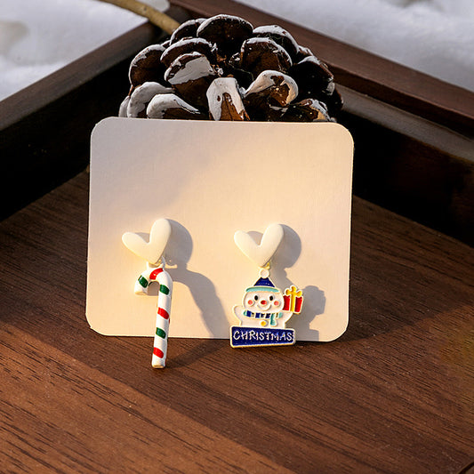 E4183 Aretes asimétrico bastón muñeco de nieve navideño 3cm