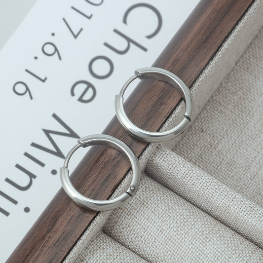 E3238 Argollas plateadas acero de titanio anchura 4mm diámetro exterior 13mm