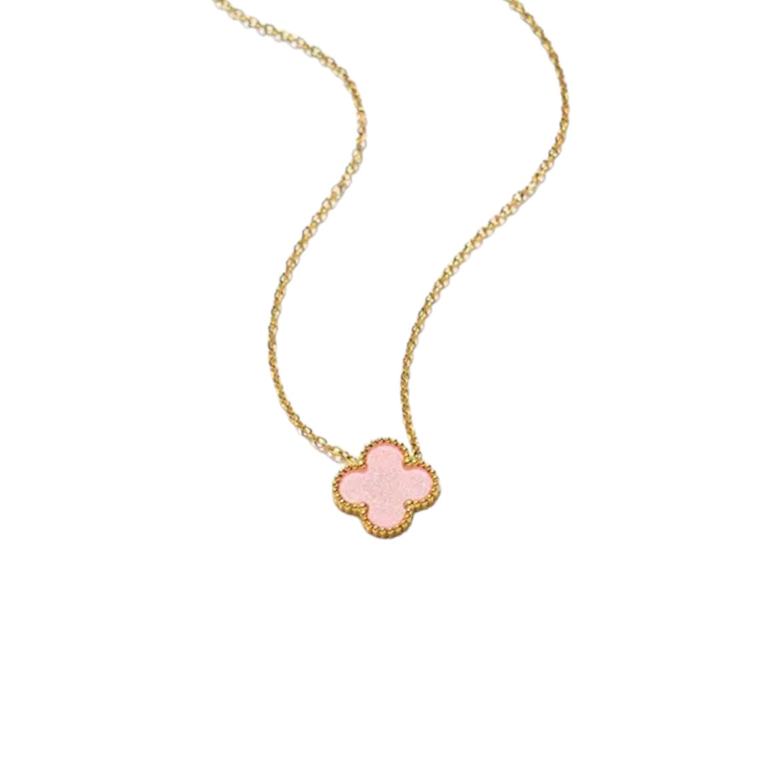 C613 Collar trebol rosa acero inoxidable chapado en oro 18k largo 23cm dije 1cm