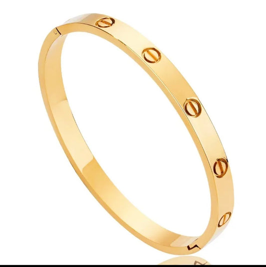 B686 Brazalete dorado acero de titanio chapado en oro de 18k