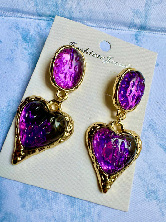 E382 Aretes Vintage Corazón Morado