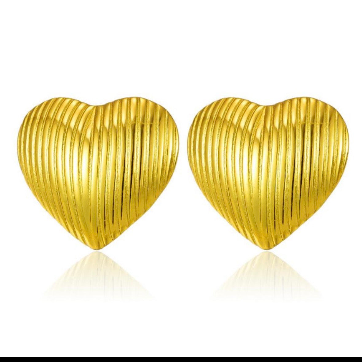E5519 Aretes corazón dorado rallado acero inoxidable 3cm