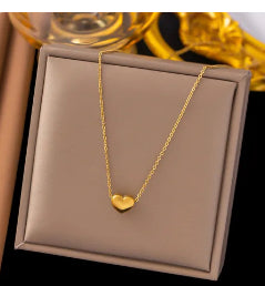C980 Collar corazon dorado acero titanio 21cm,1cm dije