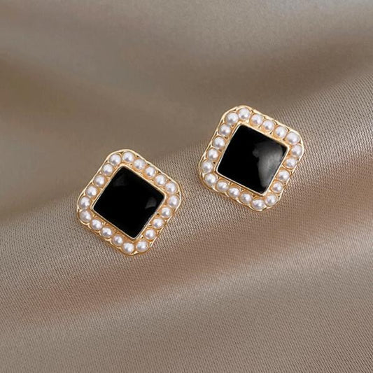 E3697 Aretes cuadro negro aleacion 1cm