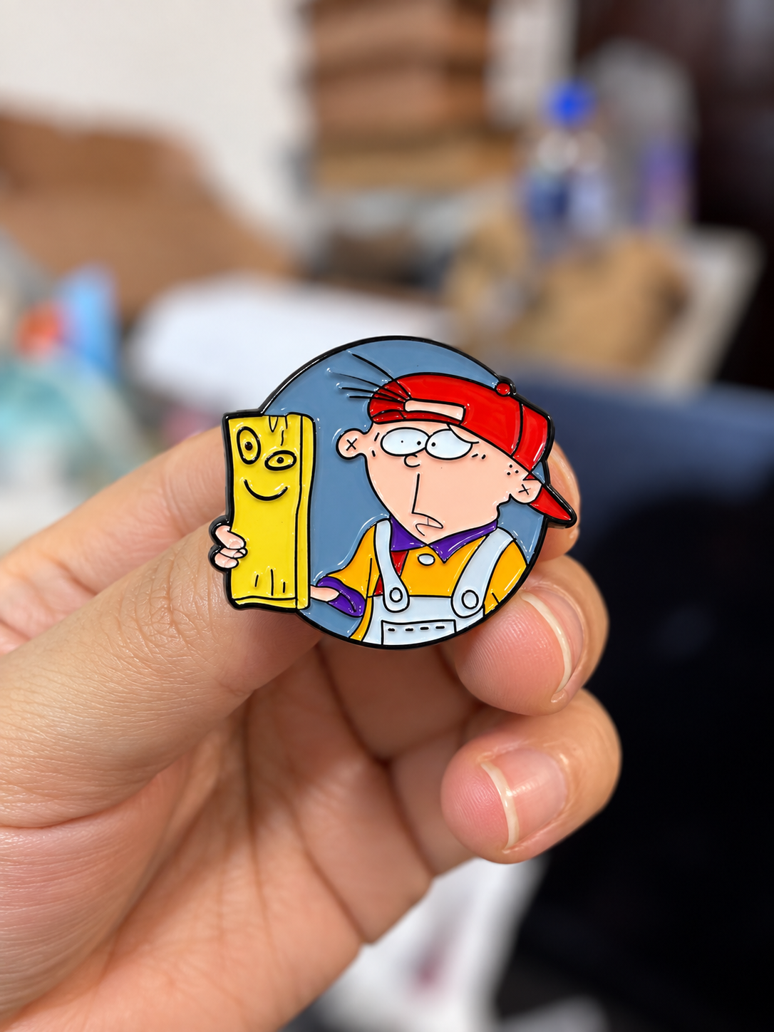 PI001 Pin broche Ed, edd y eddy para tela accesorio metal esmaltado 3x2cm
