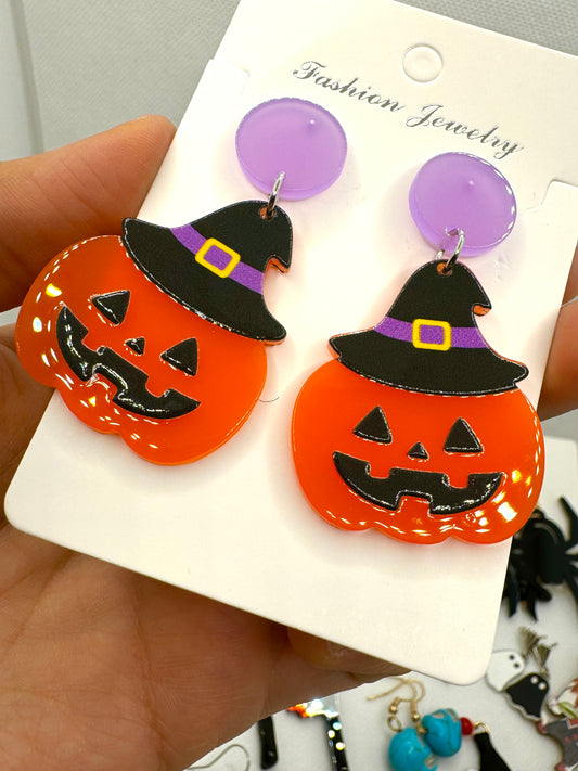 E273 Aretes calabaza bruja Halloween acrílico ligeros