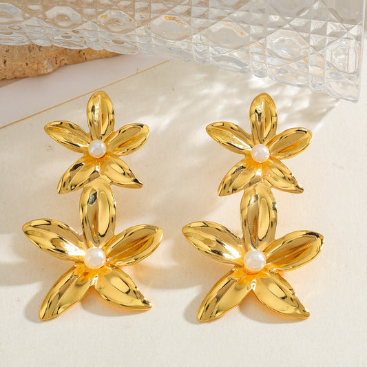 E7051 Aretes flores doradas acero inoxidable 5cm