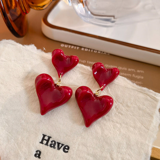 E4701 Aretes corazon rojo resina 4cm