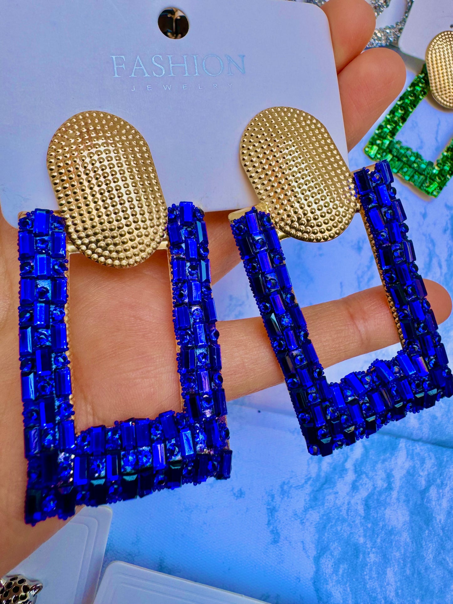 E2019A Aretes dorado incrustacion cristal azul elegantes fiesta