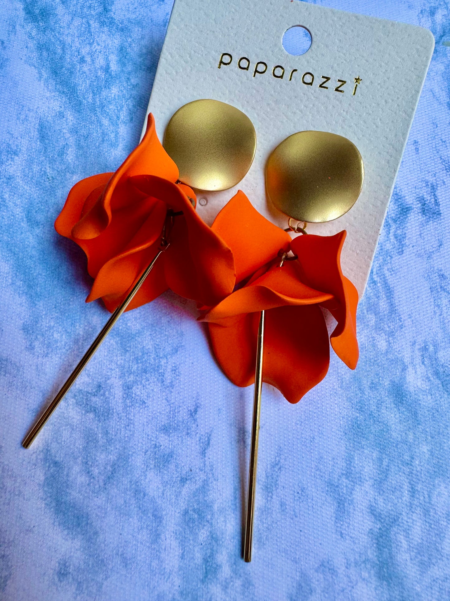 E169 Aretes pétalos acrílico ligeros de fiesta naranja 8cm