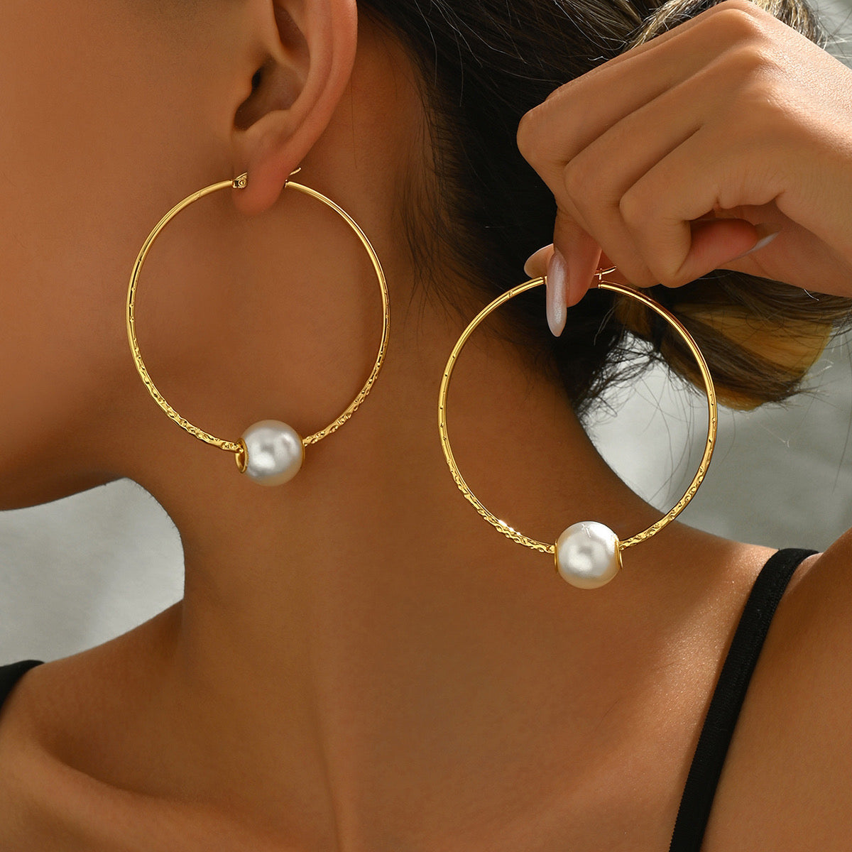 E5038 Arracadas doradas perlas acero inoxidable 7cm