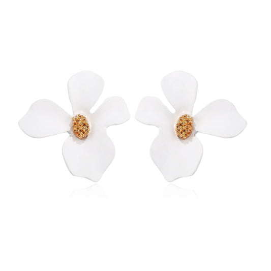 E5918 flor blanca esmaltado aleacion 4cm