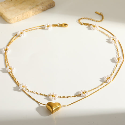 C1596 Collar doble dorado flores blancas corazón acero inoxidable 23cm largo 1cm dije