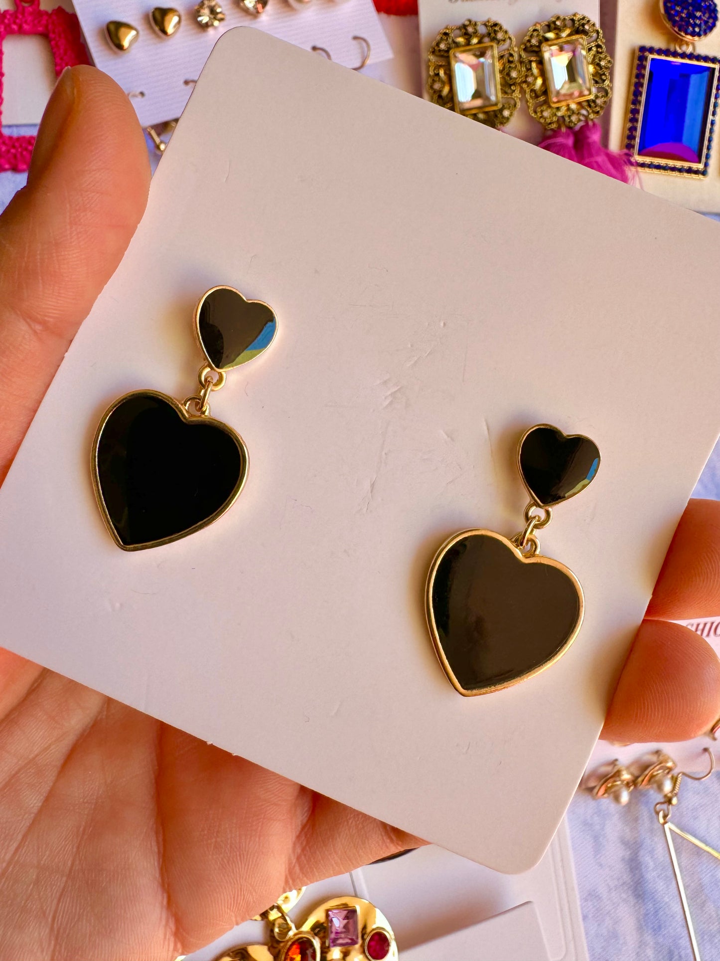 E1721 Aretes corazón esmaltado aleación enchapado