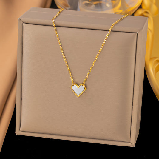 C859 Collar corazón blanco acero titanio 22cm largo 1cm dije