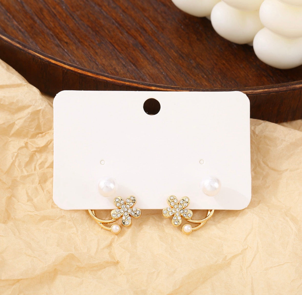 E5258 Aretes flor perla aleacion