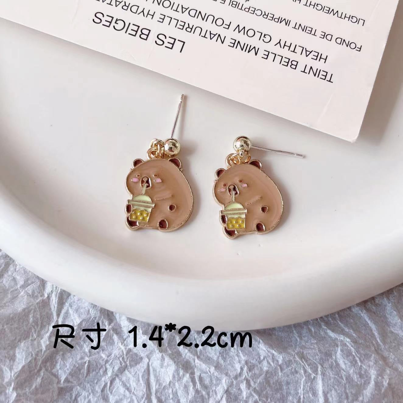 E3046 Aretes capibara esmalte aleacion poste de plata 2.5cm