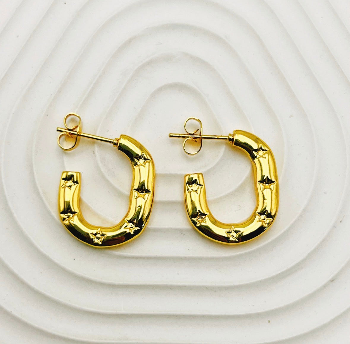 E5511 Aretes dorados acero inoxidable 3cm