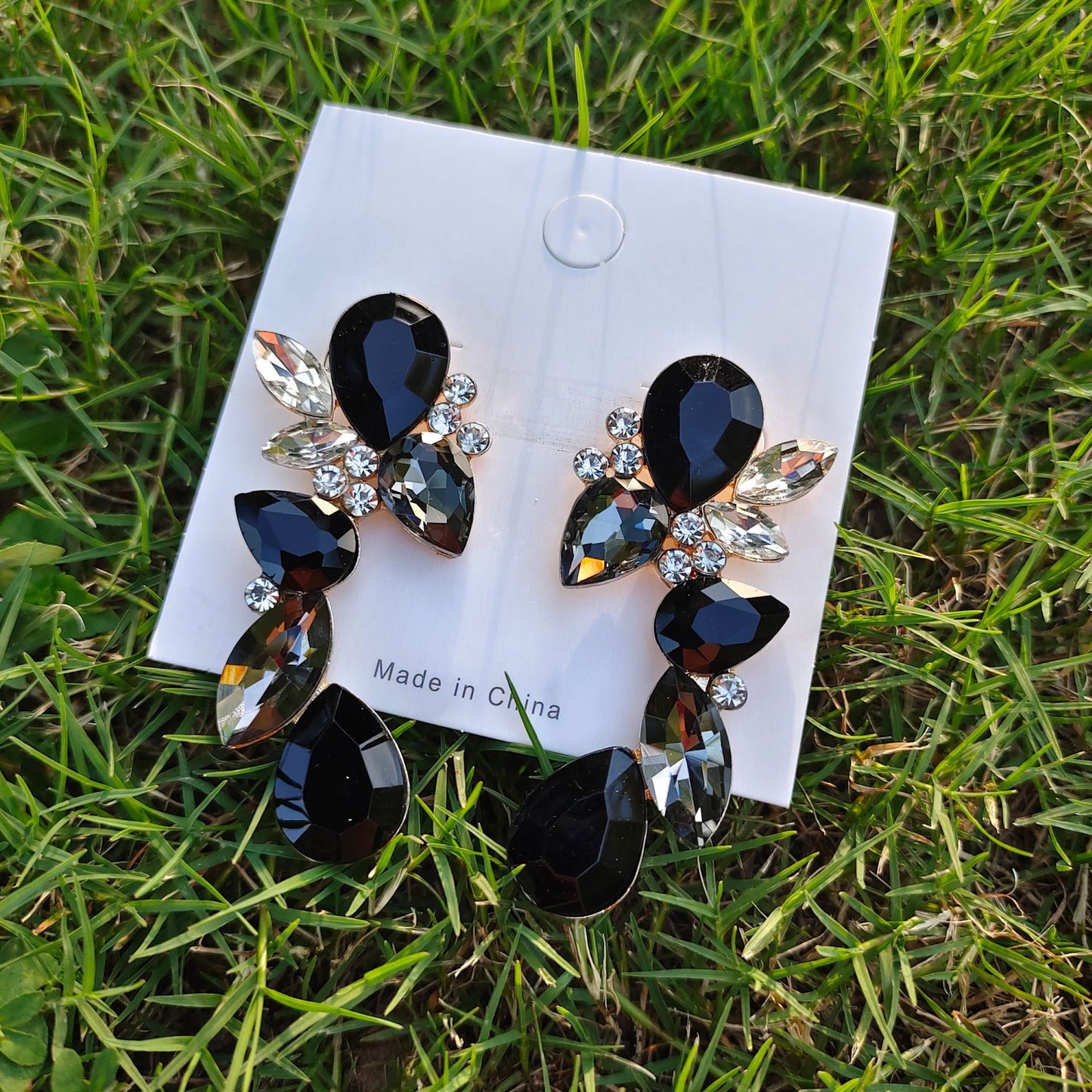 E3286 Aretes cristal negro brillante fiesta 6cm