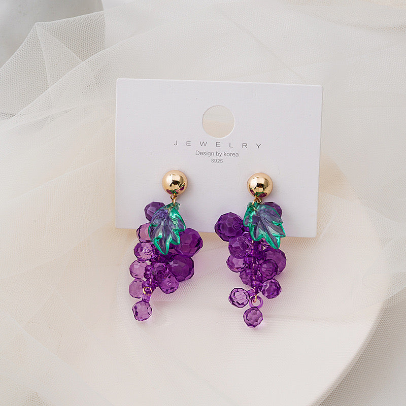 E7193 aretes uvas elegantes aleacion 4cm