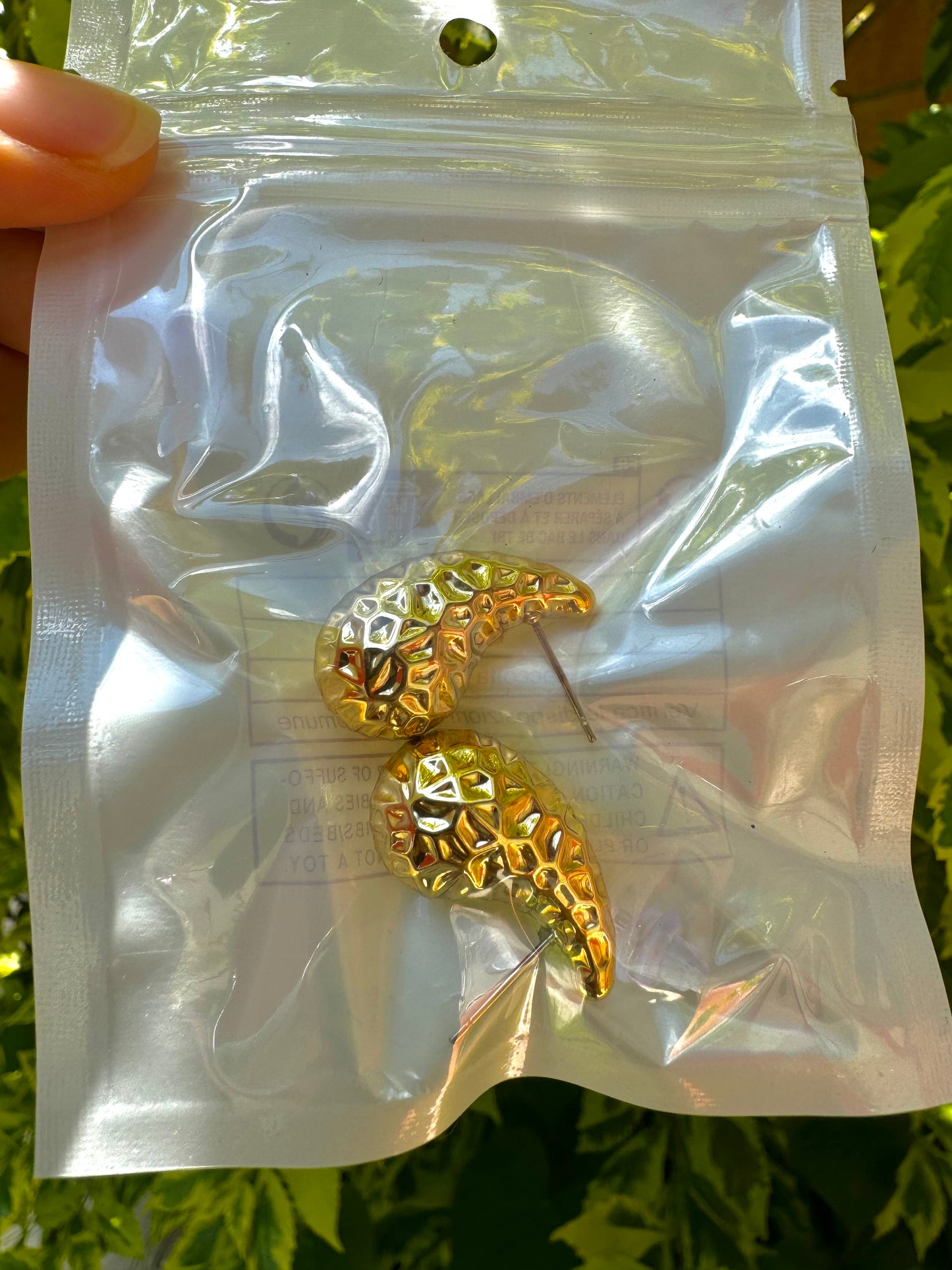 J345D Aretes gota imitación bottega dorado ligeros acrílico