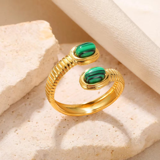A130 Anillo verde acero inoxidable chapado en oro 18k abierto 1.5cm