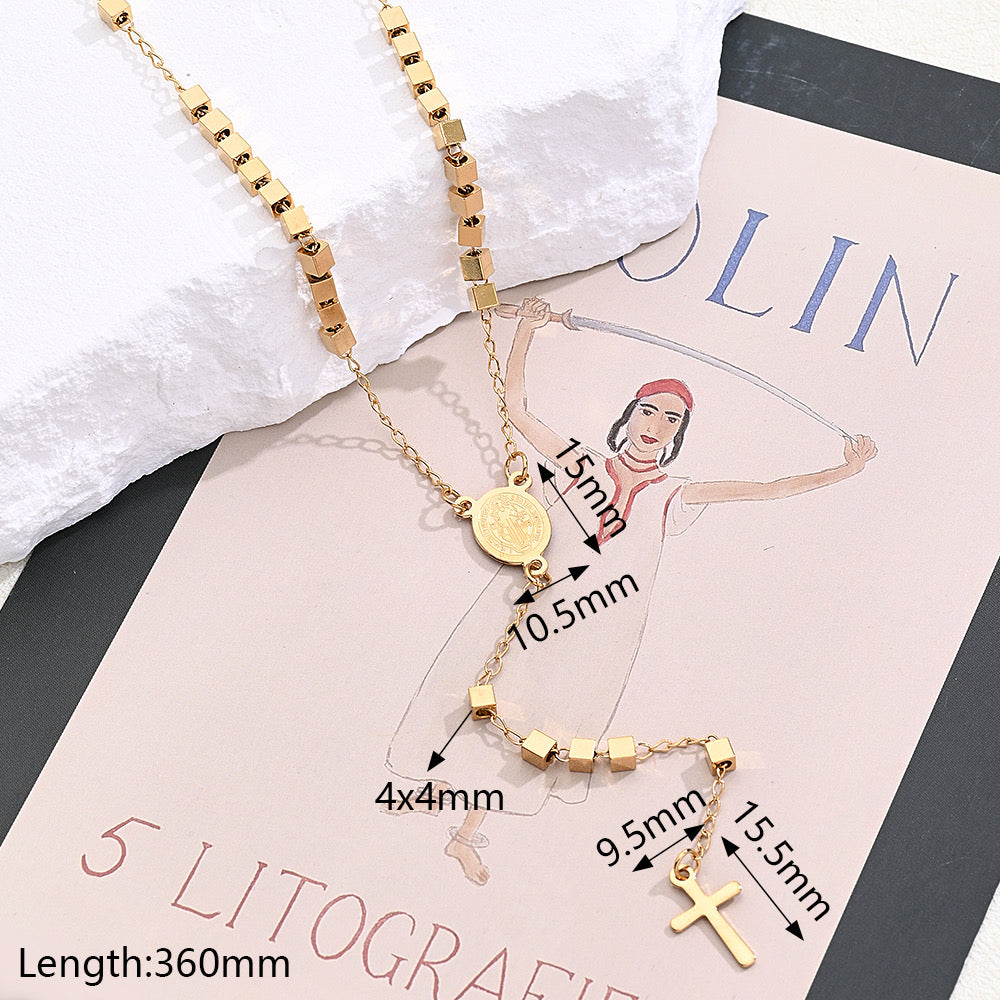 C488 Collar Rosario acero inoxidable chapado en oro 18k largo 33cm