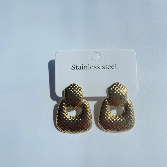E6043 Aretes cuadro dorado acero inoxidable 3.5cm
