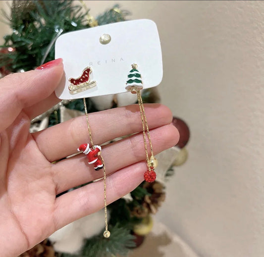 E4441 Aretes asimétricos santa claus aleacion esmaltado 9cm