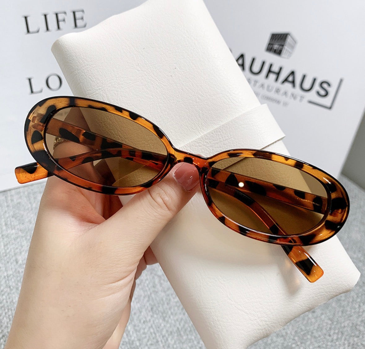 LENT 29 lentes animal print ovalado protección UV400 para mujer