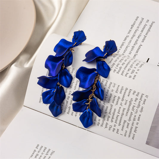 E7119 Aretes petalos azul rey  en caída de cascada elegantes mate acrílico 11cm