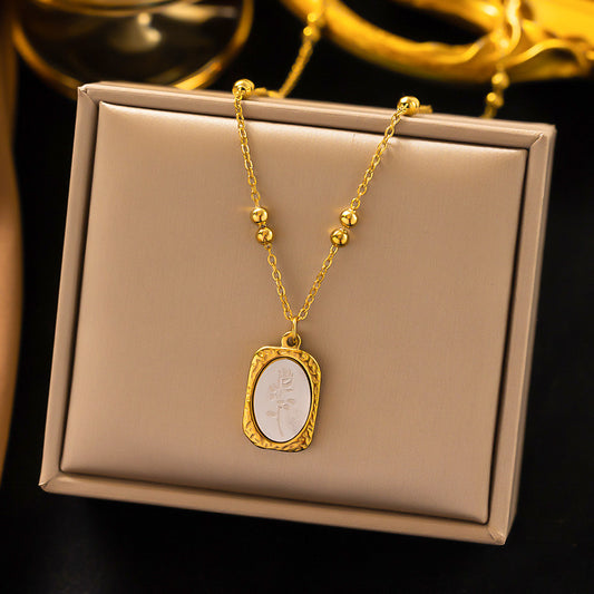 C812 Collar óvalo blanco acero inoxidable chapado en oro de 18k 21cm largo