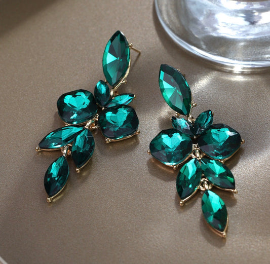 E5272 Aretes elegantes cristales verdes aleacion 7cm